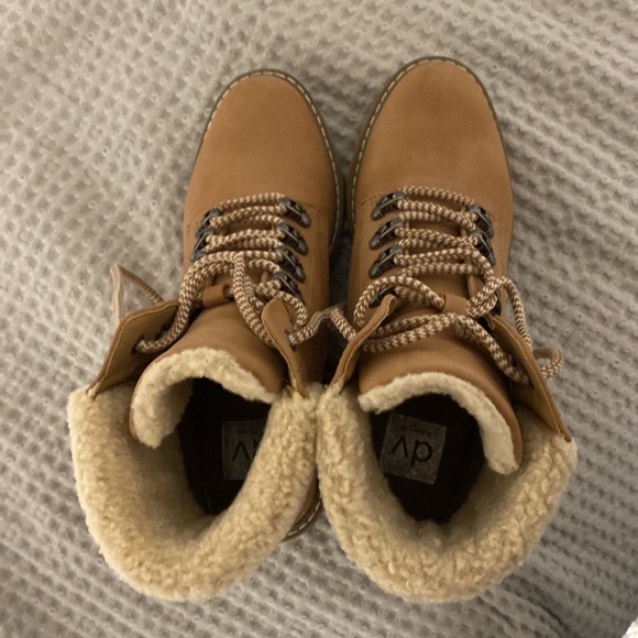 Dolche vita boots. Worn once - Picture 3 of 3